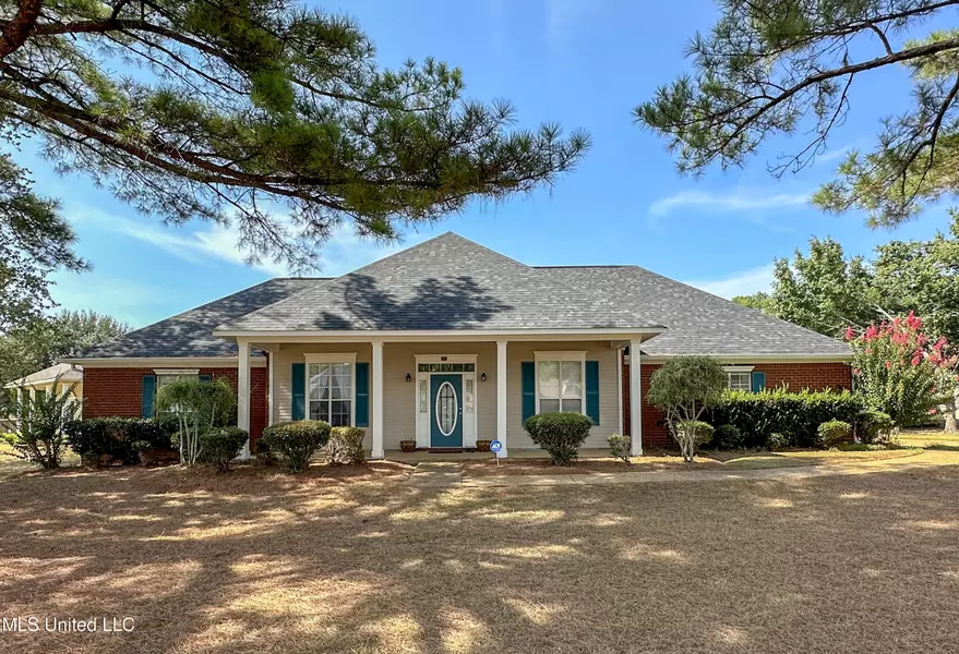 102 Brook Glade, Clinton, MS 39056