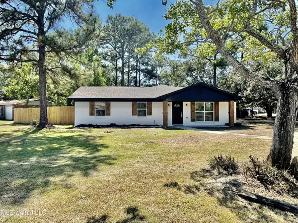 2301 Camino Grande Street, Gautier, MS 39553