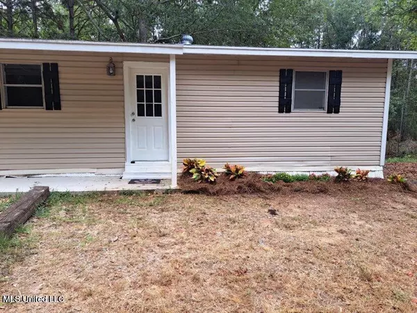 Mendenhall, MS 39114,417 Old Gravel 49 (Paved)