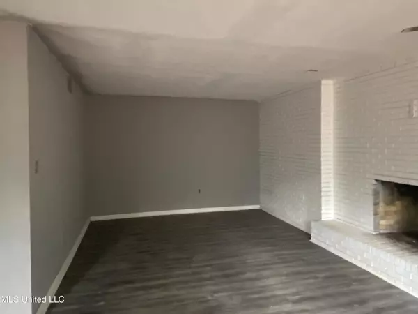 Byram, MS 39272,5008 Forest Hill Road