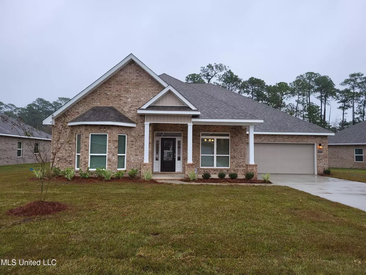 Ocean Springs, MS 39564,6228 Sandhill Cove