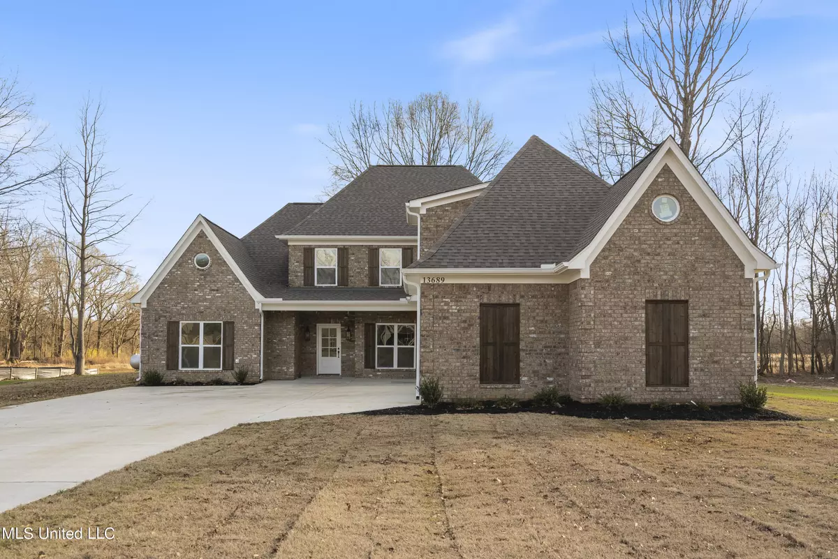 Byhalia, MS 38611,13689 Pebble Ridge Drive