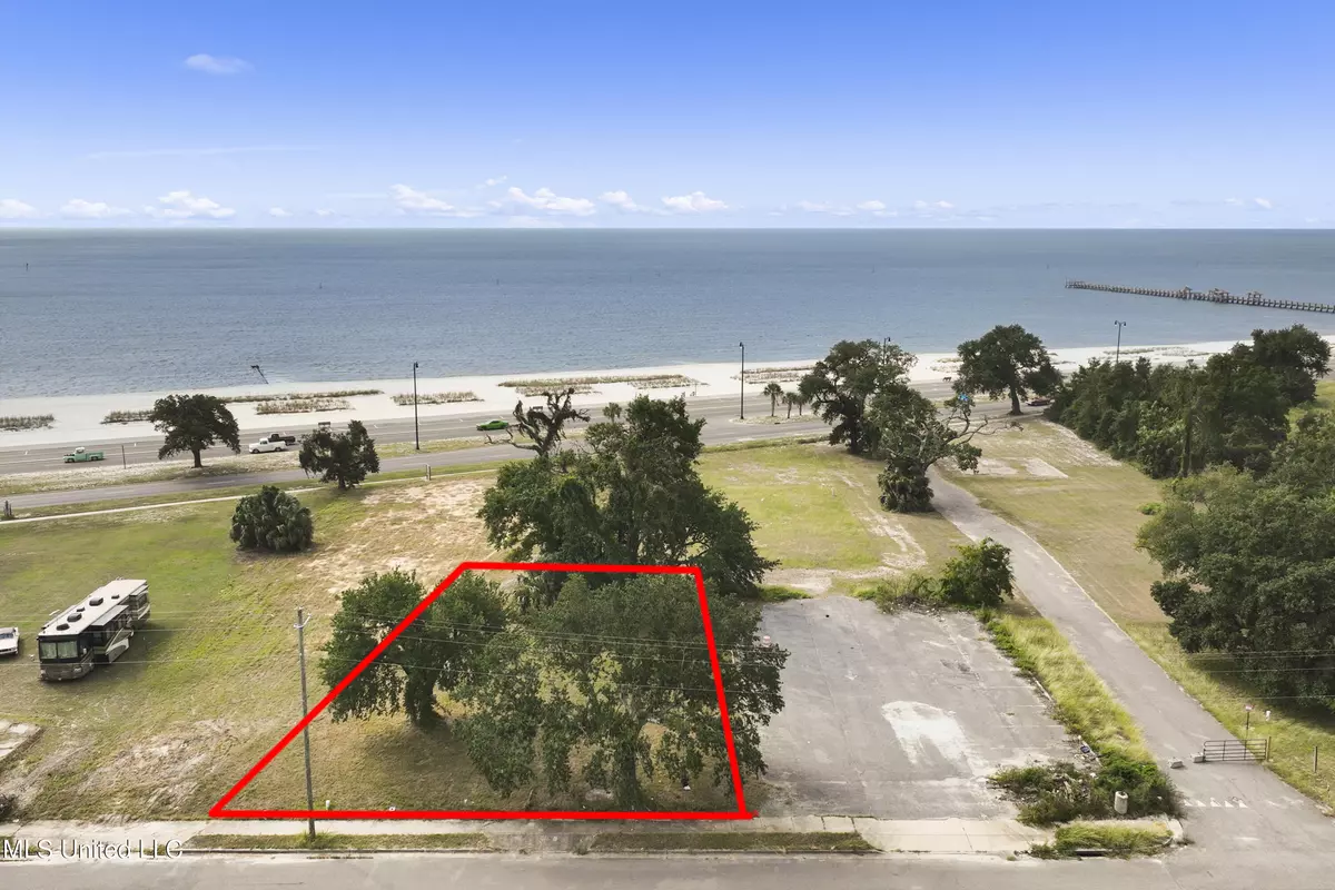 Gulfport, MS 39501,8th Street