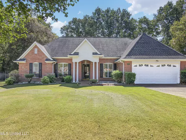 8010 S Horn Cove, Olive Branch, MS 38654