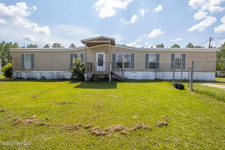 13701 Briarwood Drive, Vancleave, MS 39565