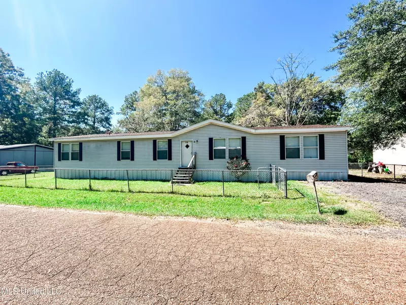 110 Canton Avenue, Richland, MS 39218