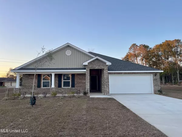 1074 Enclave Circle, Long Beach, MS 39560