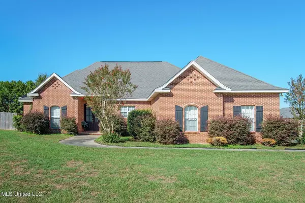 62 High Meadow Circle, Petal, MS 39465