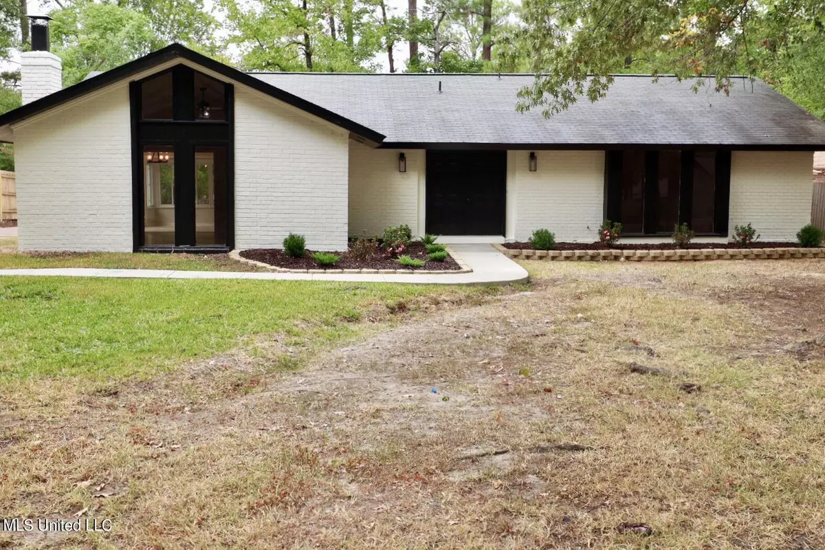 Brandon, MS 39047,113 Poplar Drive