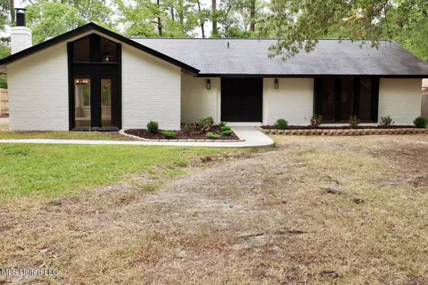 113 Poplar Drive, Brandon, MS 39047