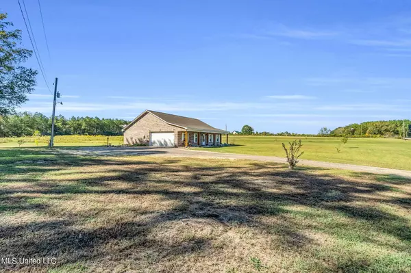 Sumrall, MS 39482,621 Hickory Grove Road