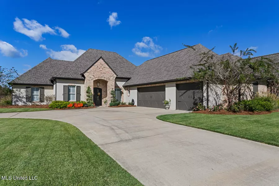 1106 Sapphire Crossing, Flowood, MS 39232