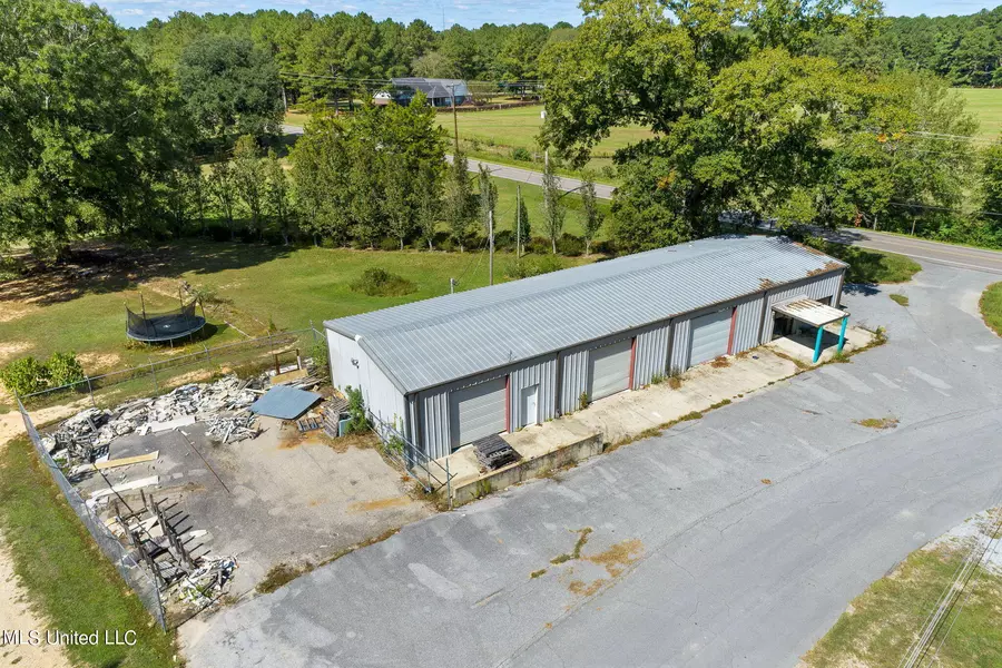 476 Trace Road, Laurel, MS 39443