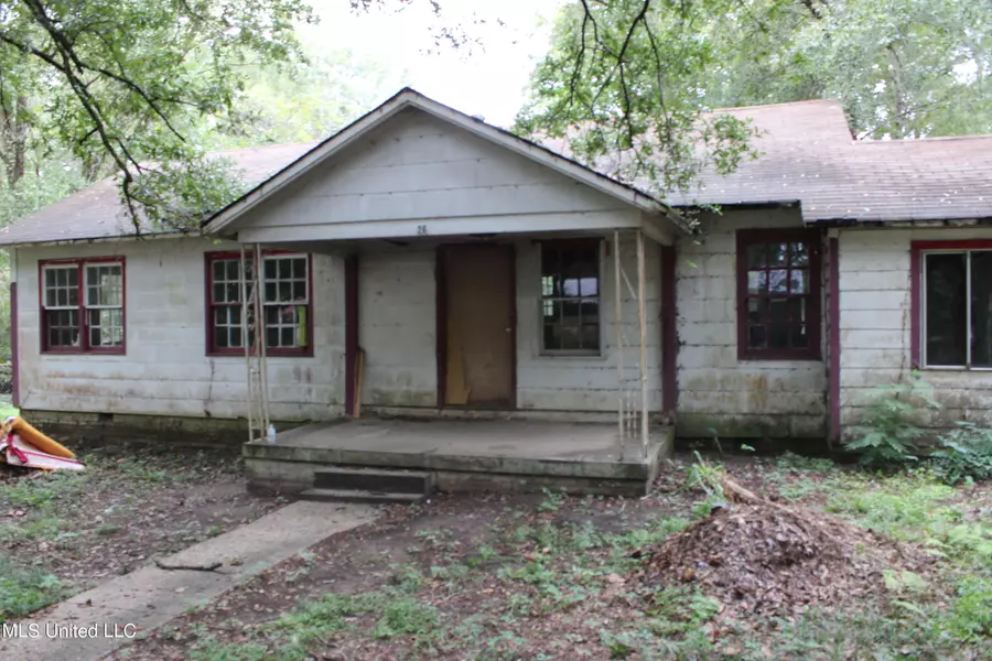 26 Gulf Camp Circle, Lumberton, MS 39455