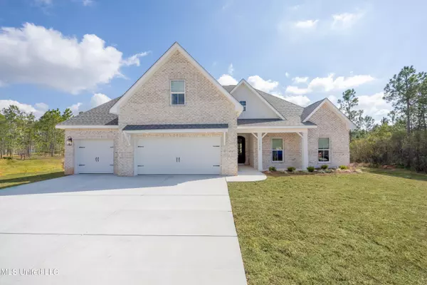 13590 Deer Field Drive, Gulfport, MS 39503