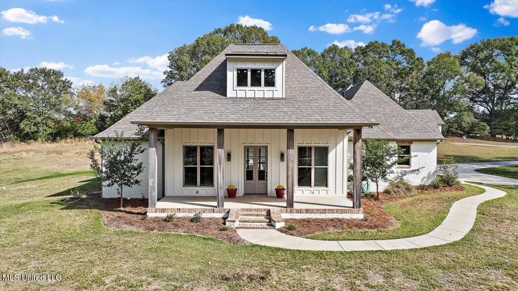 180 Browning Drive, Flora, MS 39071