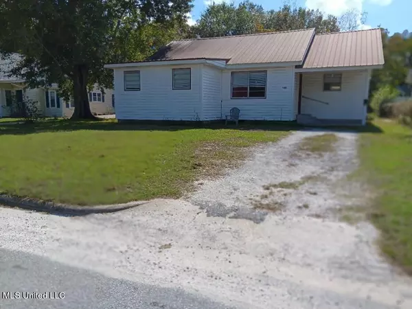 1202 Communy Avenue, Pascagoula, MS 39567