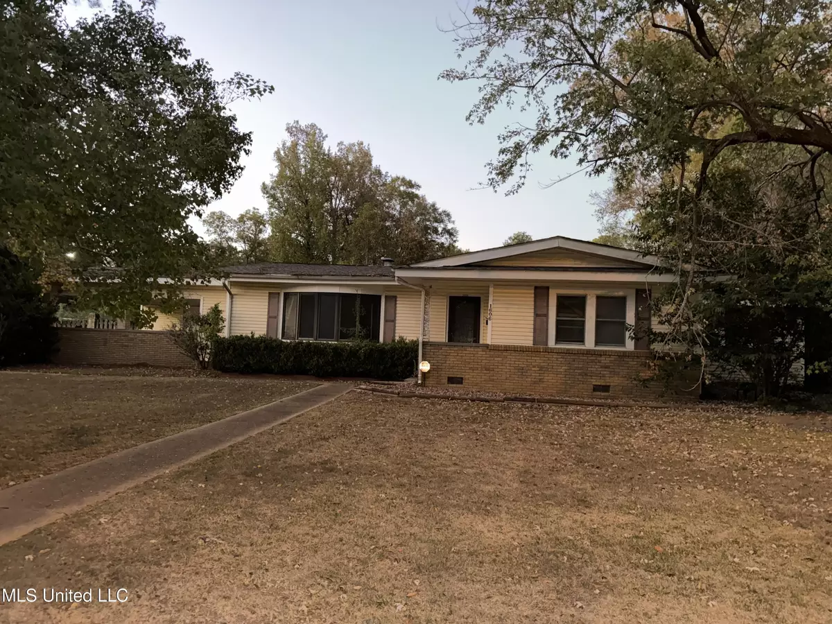 Jackson, MS 39211,1606 Lockwood Avenue