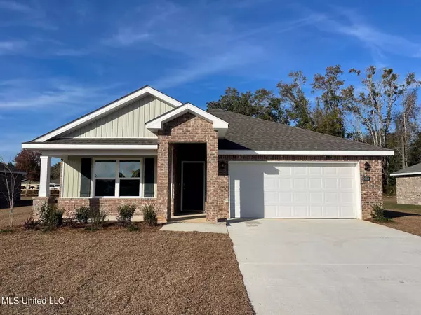 1052 Enclave Circle, Long Beach, MS 39560