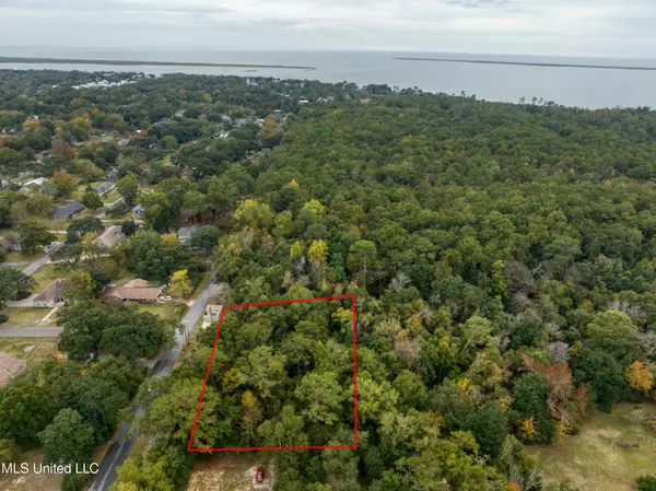 Ocean Springs, MS 39564,Simon Boulevard