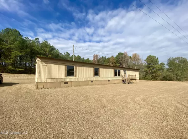 2553 Singleton Road, Carthage, MS 39051