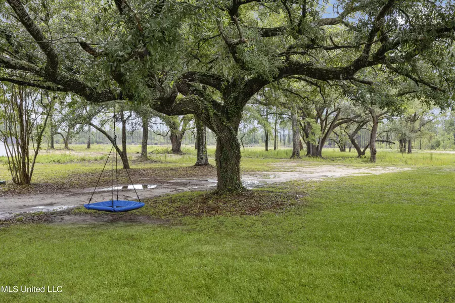 0 Wolf River Road, Gulfport, MS 39503