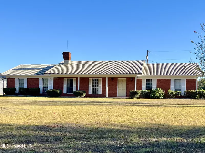 1033 Thornton Lane, Crystal Springs, MS 39059