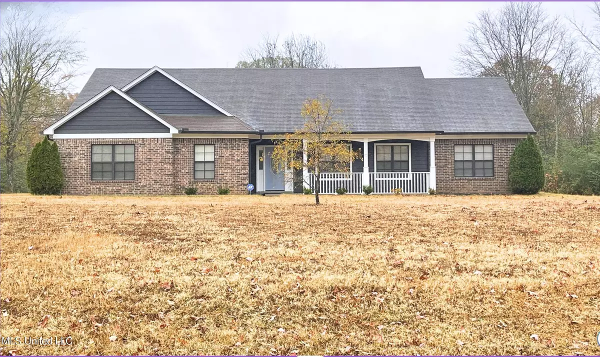 Byhalia, MS 38611,90 Woodsdale Circle