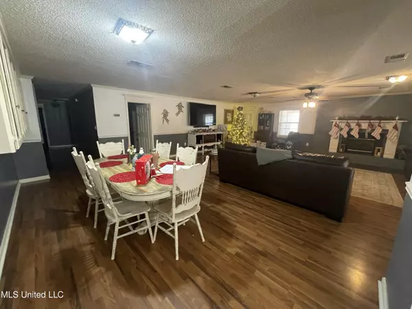 Walnut Grove, MS 39189,215 Alma Avenue