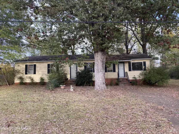 220 Oakdale Lane, Coldwater, MS 38618