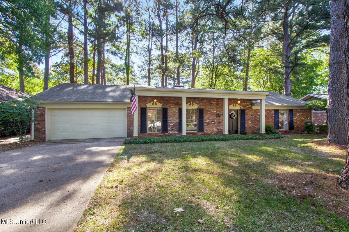 Jackson, MS 39211,5346 Red Fox Road