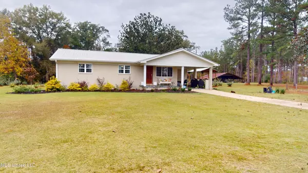 1133 Pine Level Road, Leakesville, MS 39451