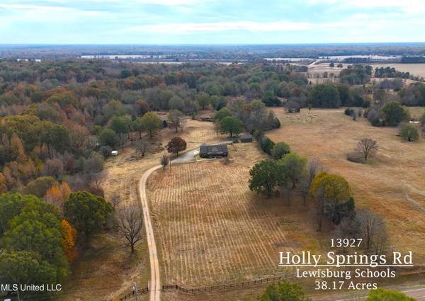 13927 Holly Springs Road, Byhalia, MS 38611