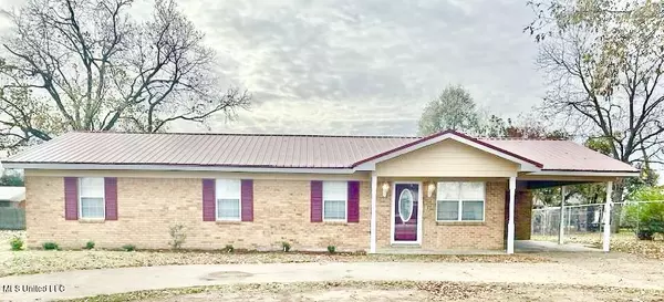 104 Easy Street, Indianola, MS 38751