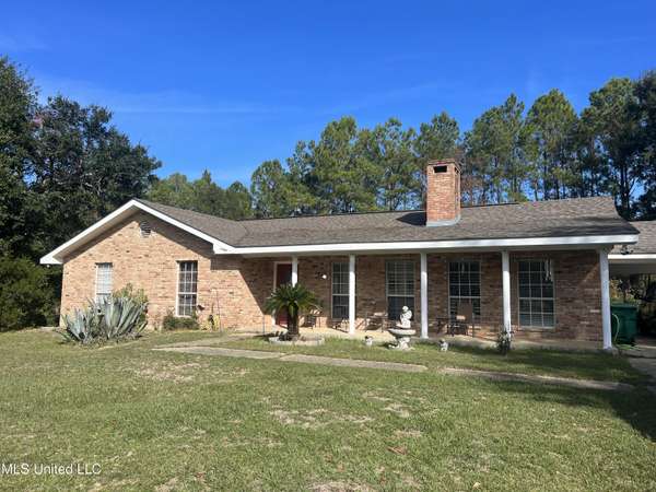 401 Felicity Street,  Bay Saint Louis,  MS 39520