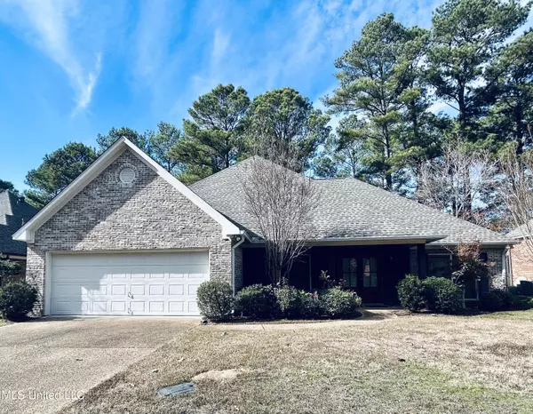 106 Pine Ridge Circle, Brandon, MS 39047