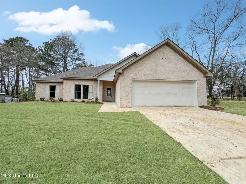 2116 Cleary Road, Florence, MS 39073