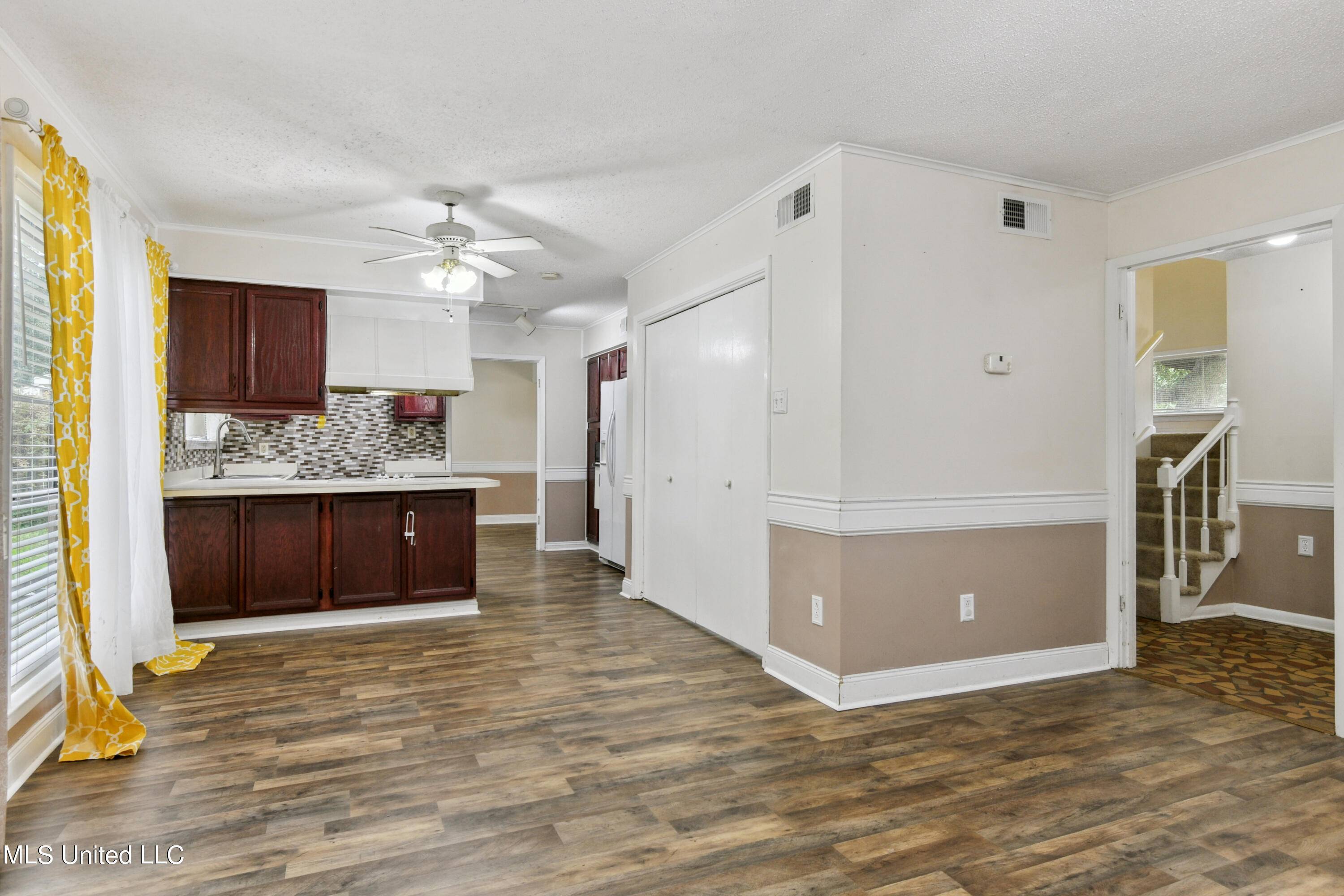 Gautier, MS 39553,1724 Mary Ann Drive