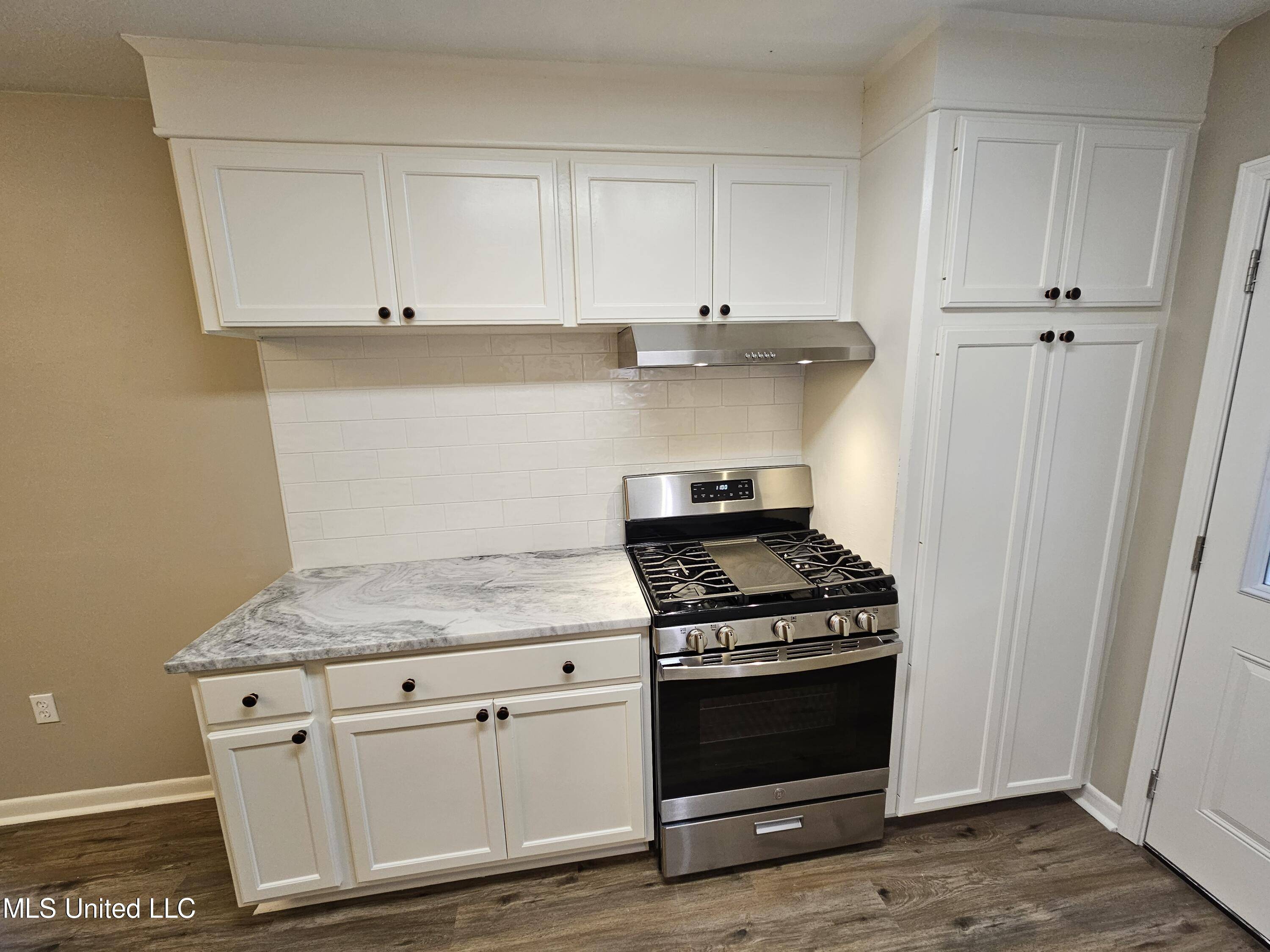 Pearl, MS 39208,123 Skylane Drive