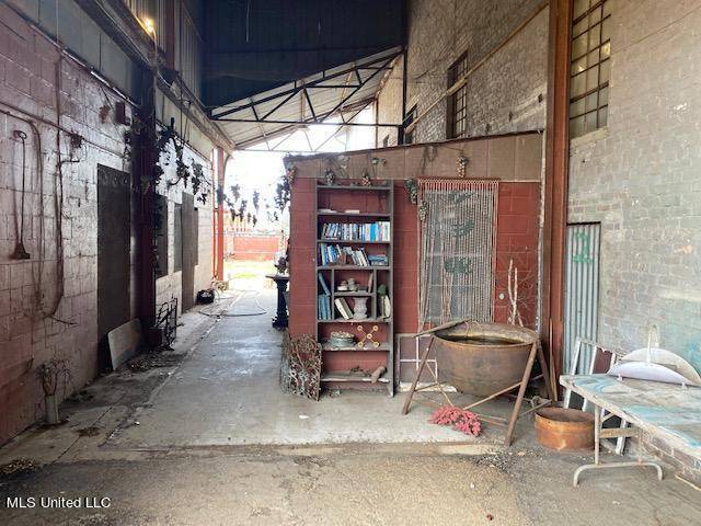 Canton, MS 39046,436 W Peace Street