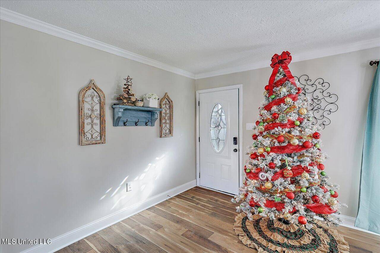 Pearl, MS 39208,2402 Gina Drive