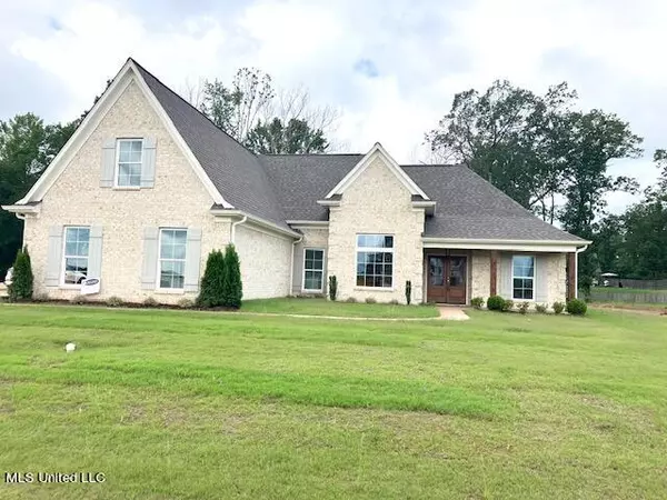 1785 Baisley Drive, Nesbit, MS 38651