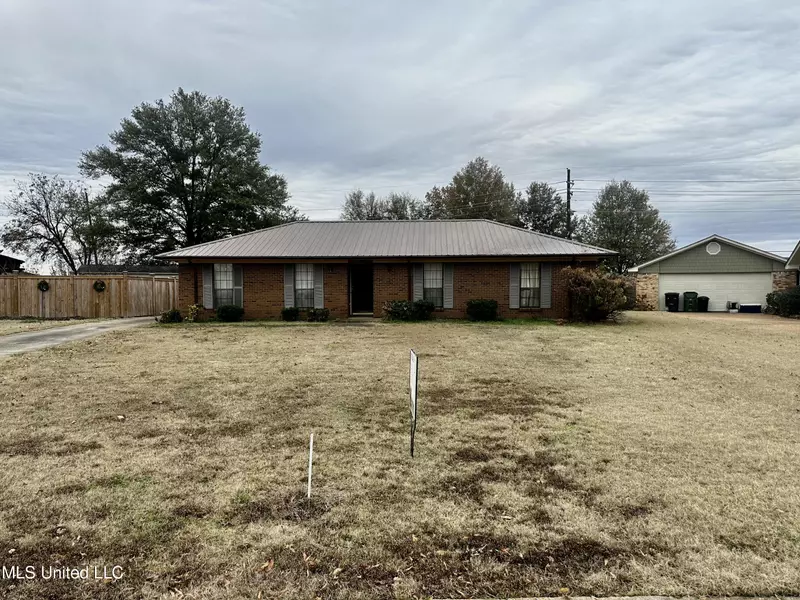 2003 Baxter Avenue, Greenwood, MS 38930