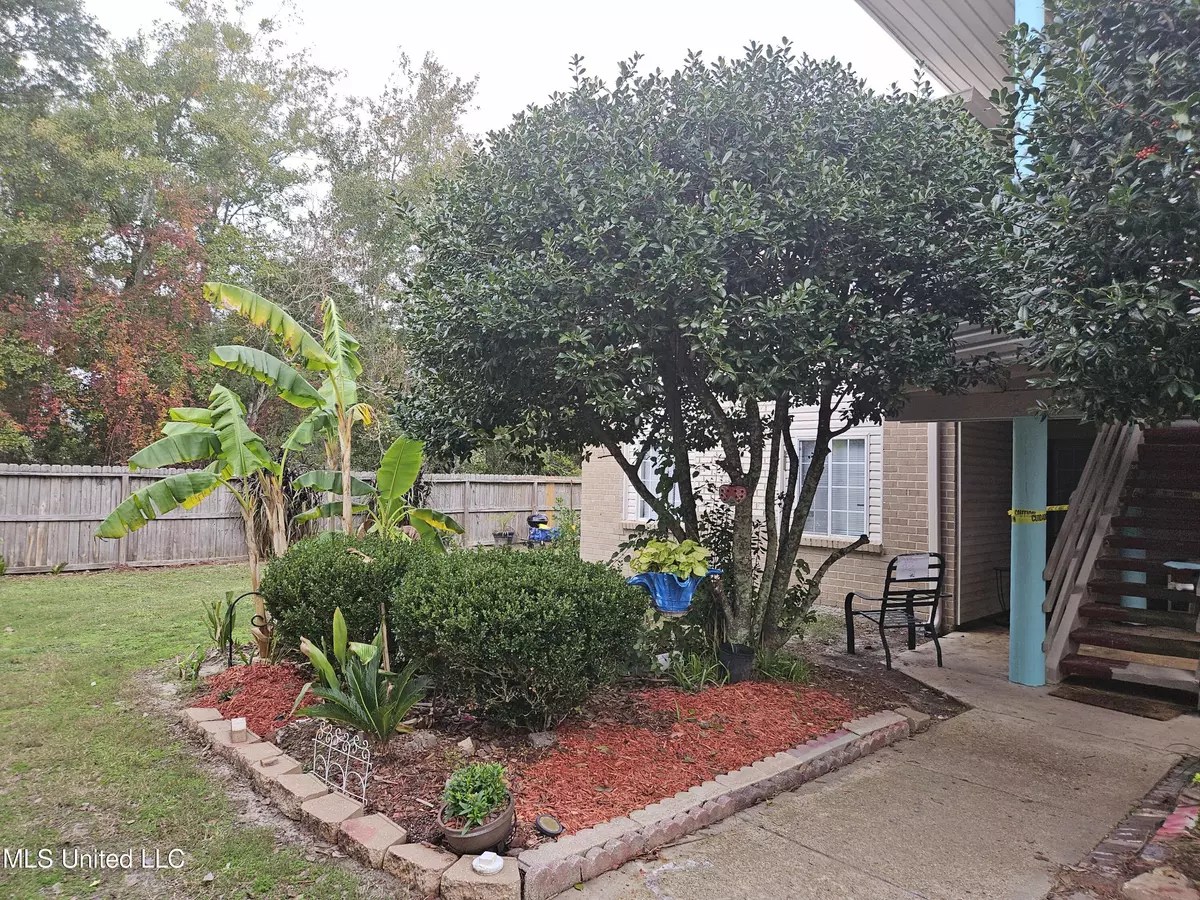 Biloxi, MS 39531,245 Mcdonnell Avenue #230