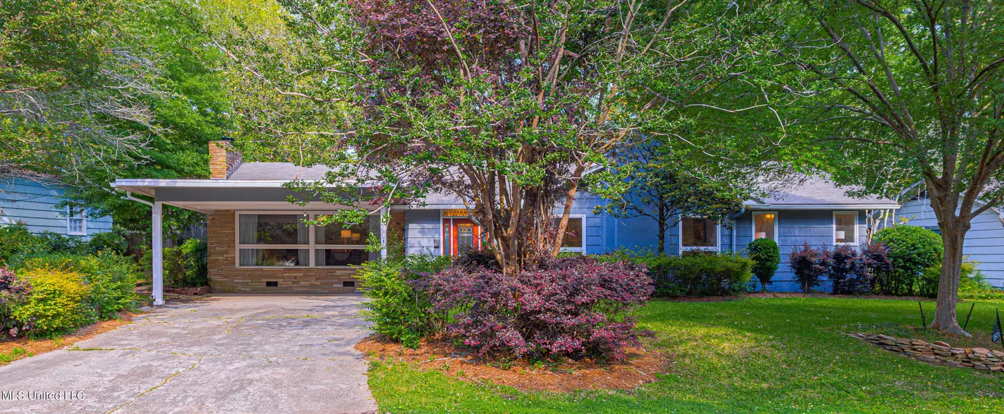 3806 Montrose Circle, Jackson, MS 39216