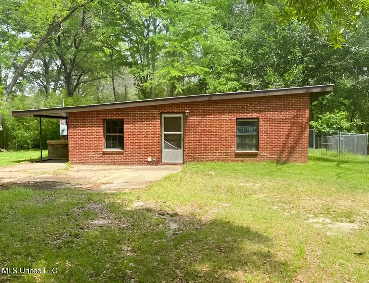 Byram, MS 39272,1108 Lake Dockery Road