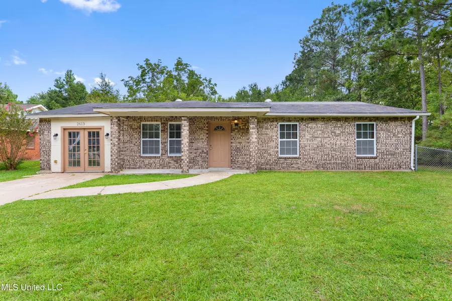 2613 Avenido Encanto Street, Gautier, MS 39553