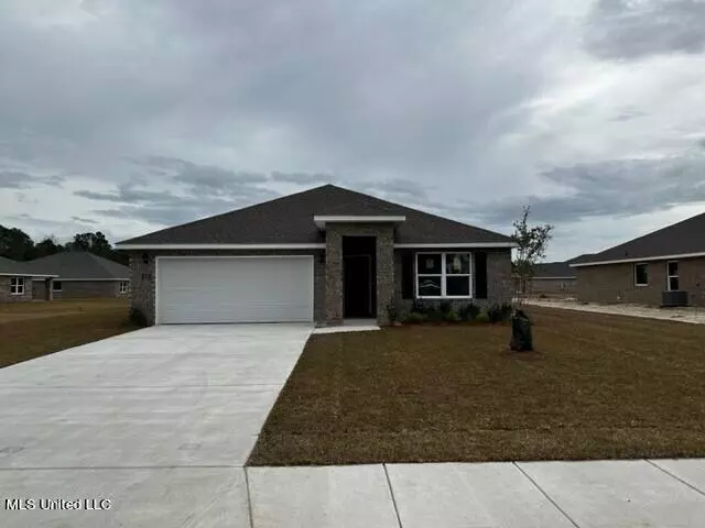 Long Beach, MS 39560,1002 Enclave Circle