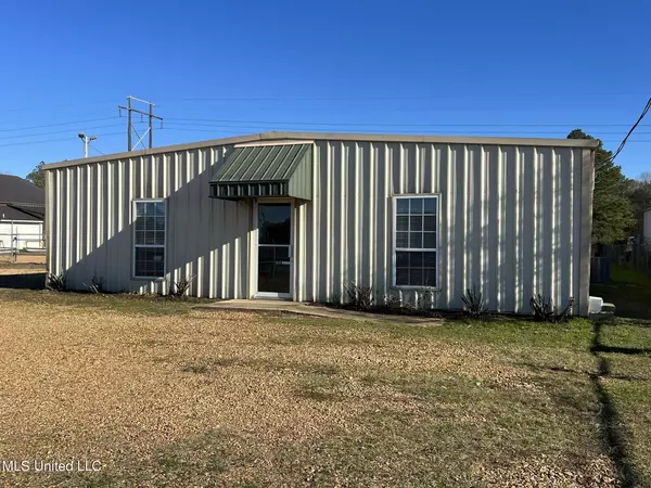 6022 I-55 South, Byram, MS 39272