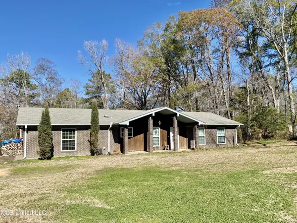 Crystal Springs, MS 39059,16039 New Zion Road